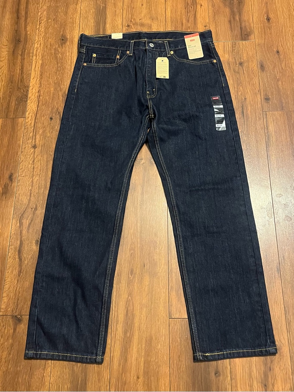 Levi's 505 Straight Men's Jeans in Dark Blue with Tan Patch